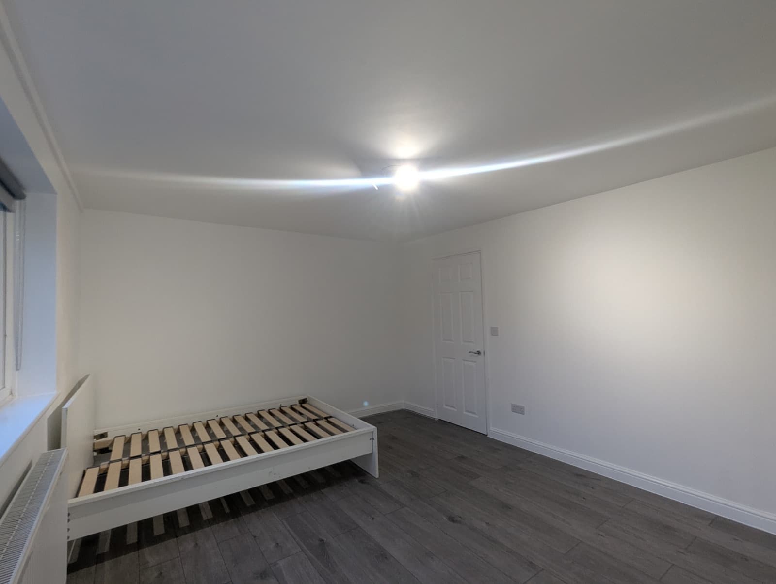 Full-Flat Wood Flooring