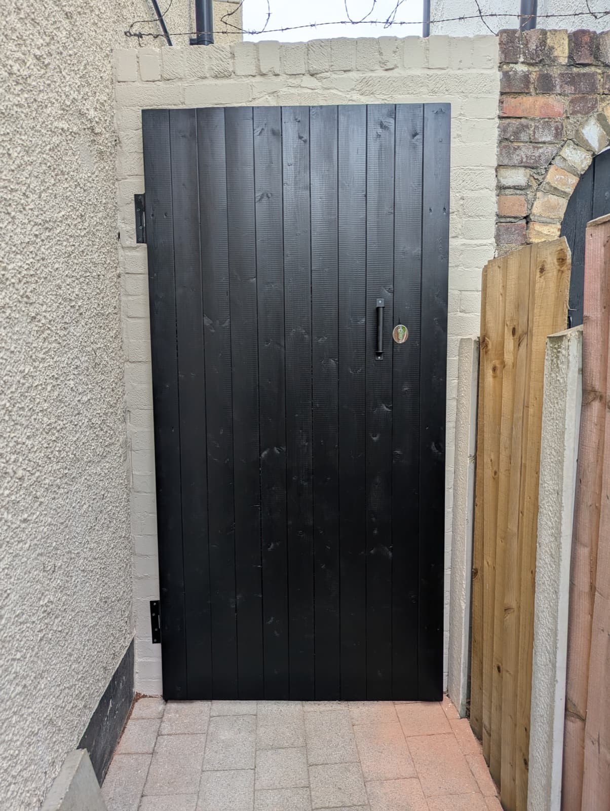 Bespoke Timber Gate 2