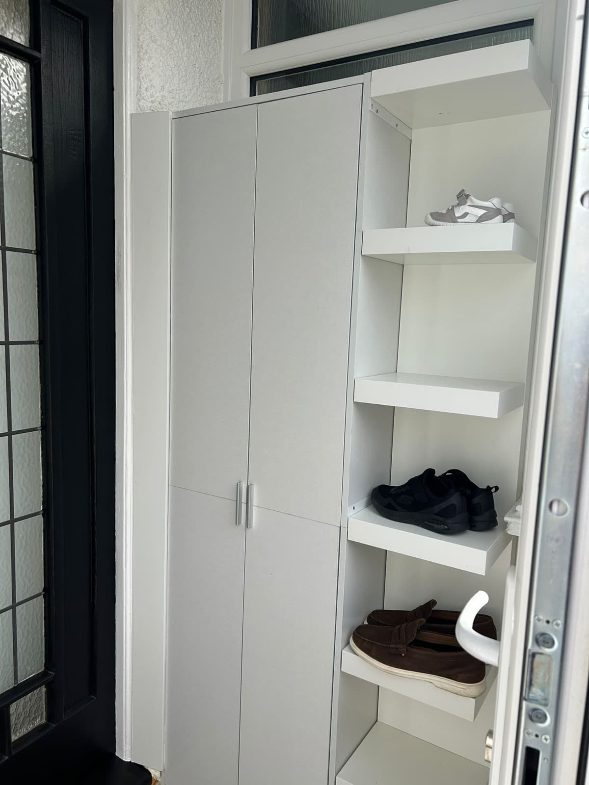 Bespoke Porch Storage 1