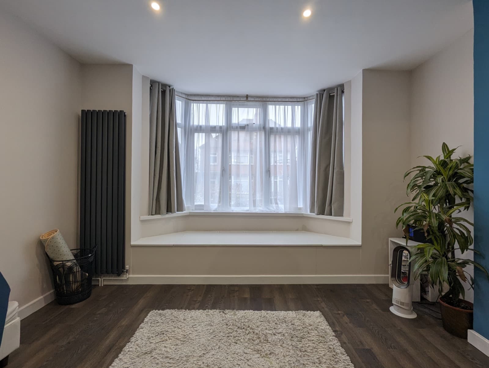 Living room before and after after
